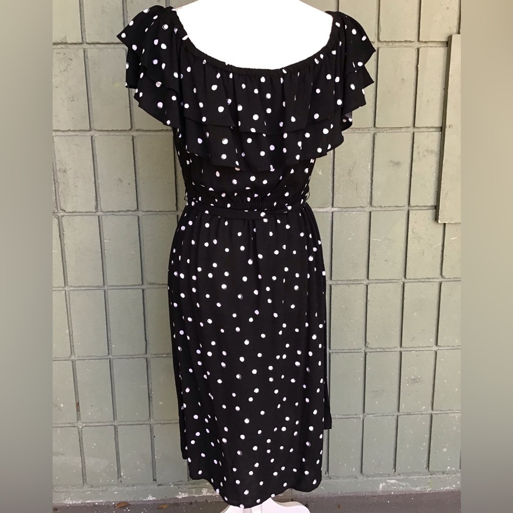 NWT. Melly Dot. Beautiful Dress, Size M.